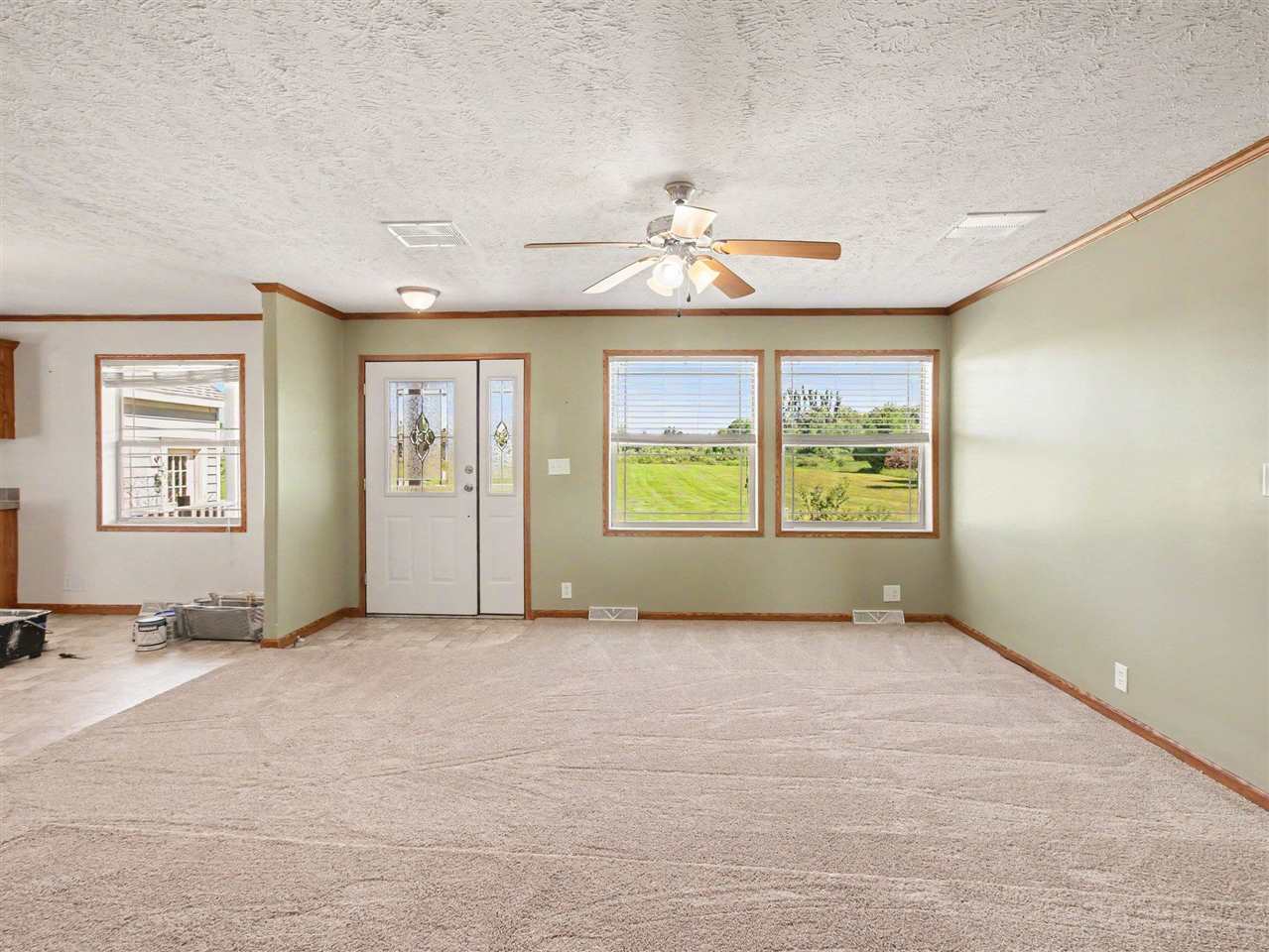 5076 Horseshoe Trail