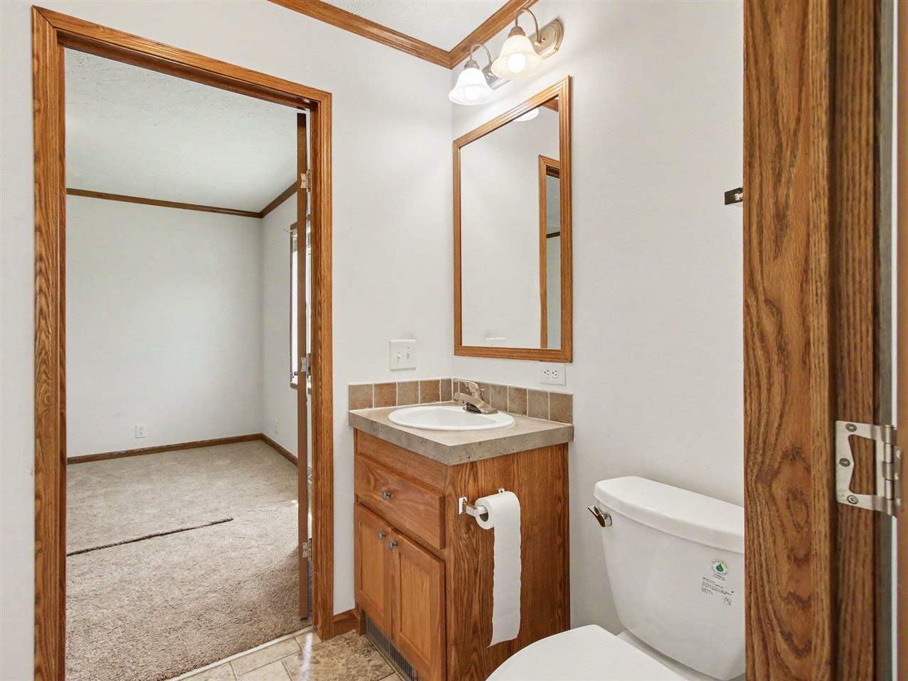 5076 Horseshoe Trail