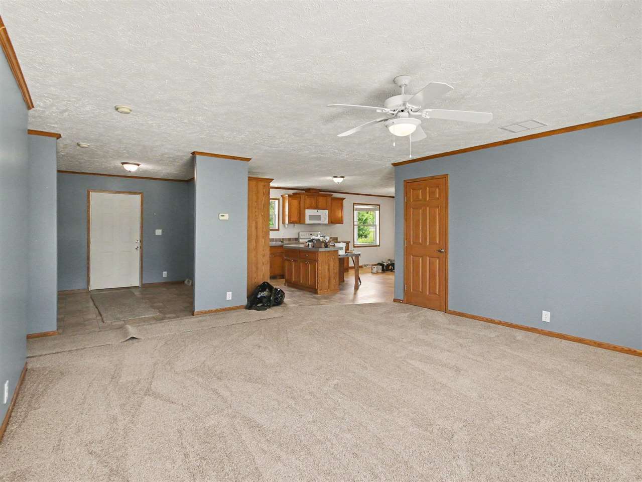 5076 Horseshoe Trail