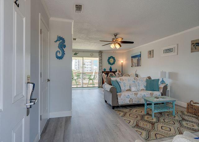 304 Barracuda Avenue Unit: 302