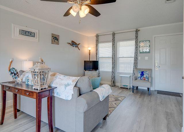 304 Barracuda Avenue Unit: 302