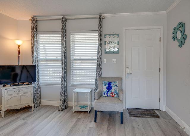 304 Barracuda Avenue Unit: 302