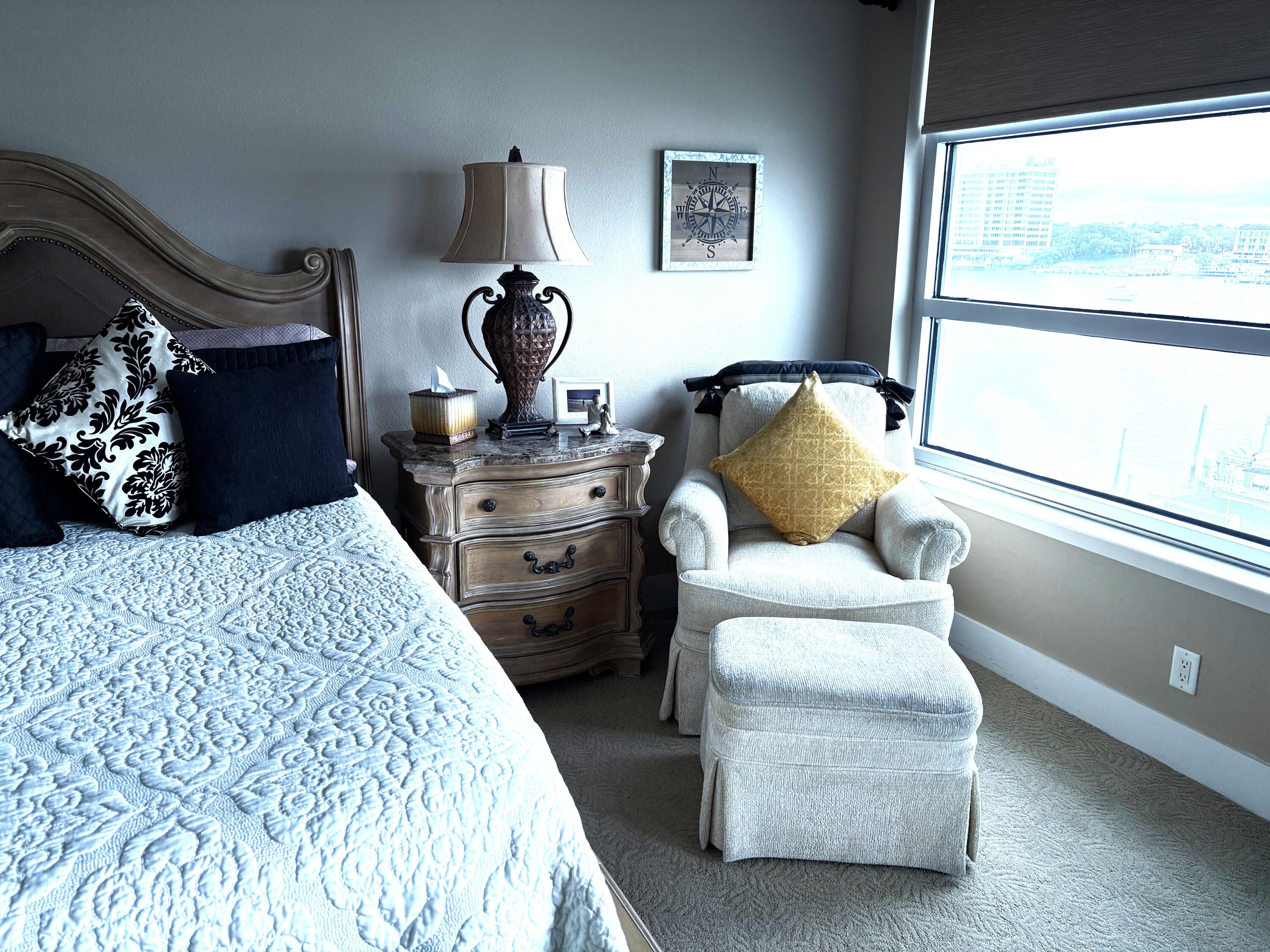 211 Durango Road, 414