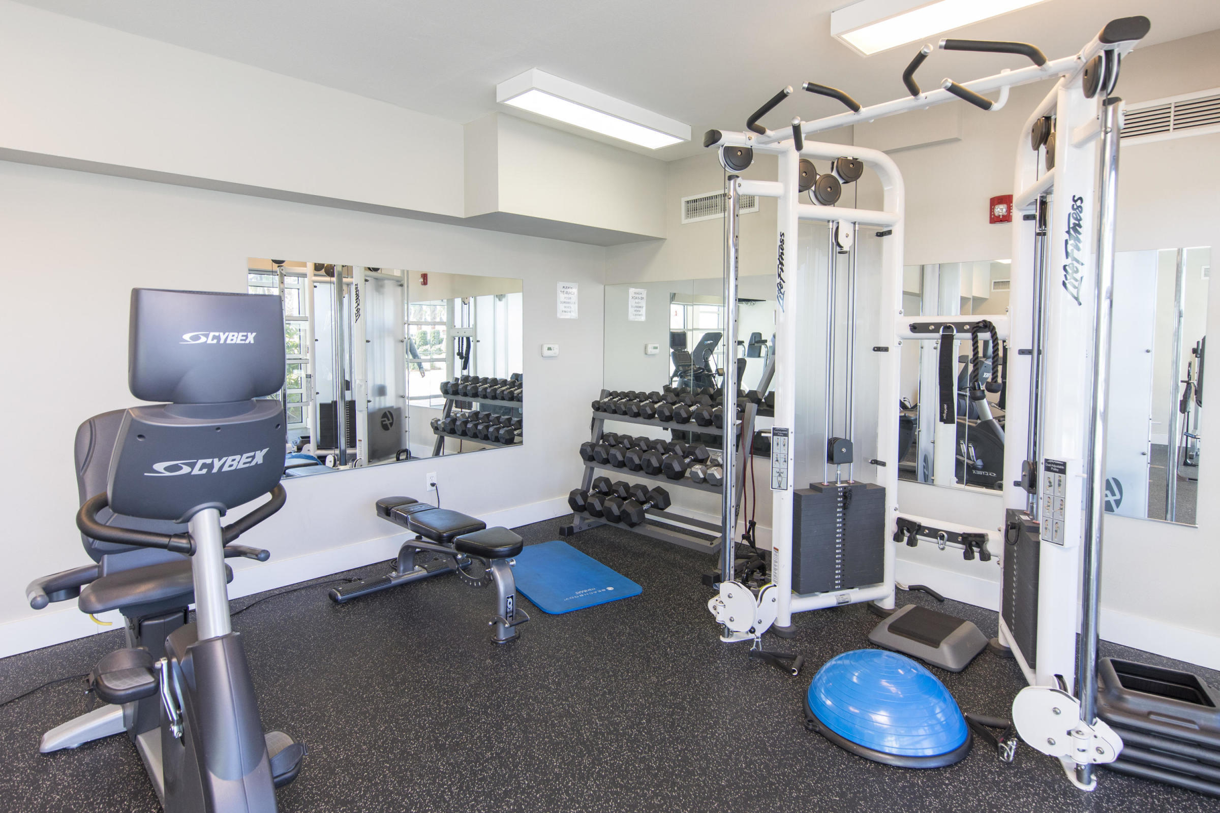 211 Durango Road, 414
