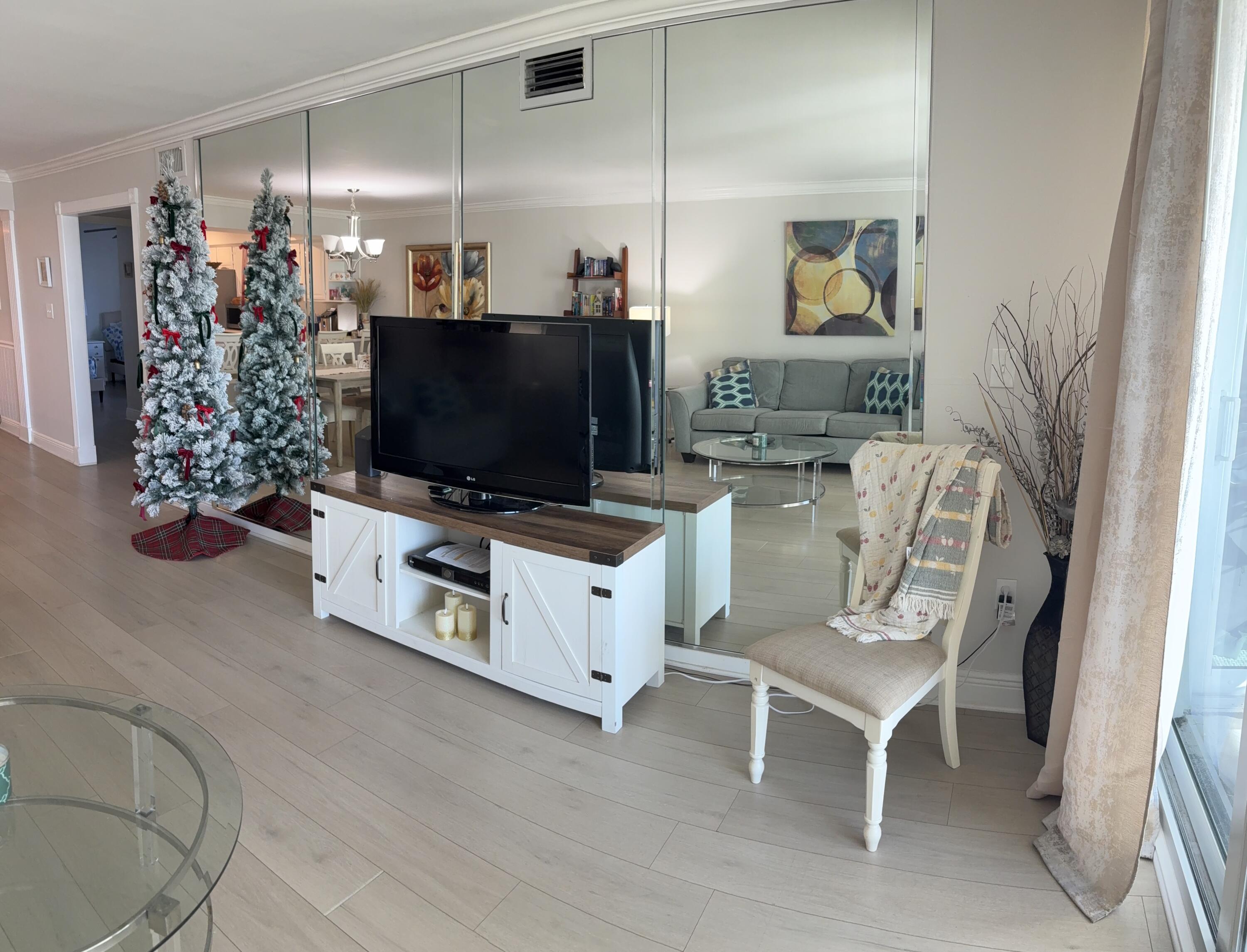 900 Gulf Shore Drive 2022