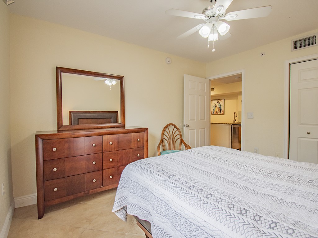 1610 N 42nd Circle 105