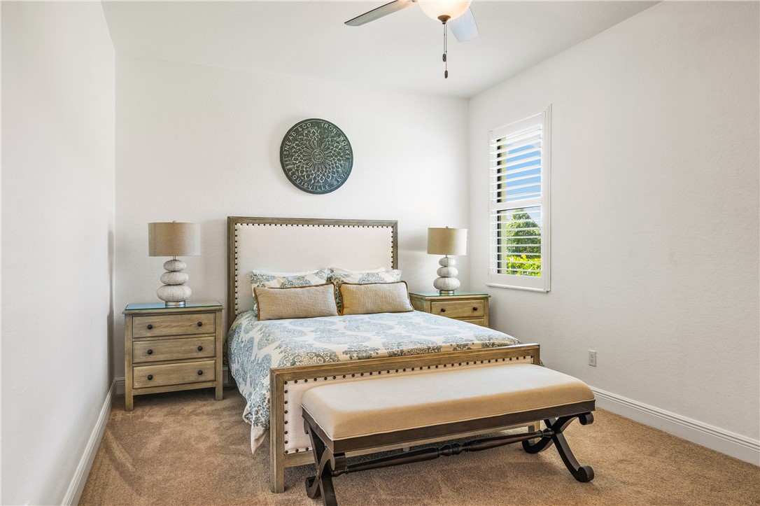 6331 Arcadia Square