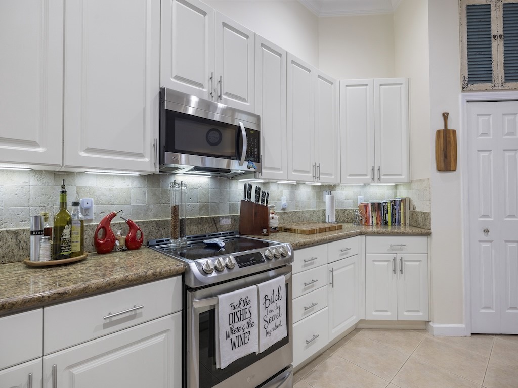 9630 E Maiden Court