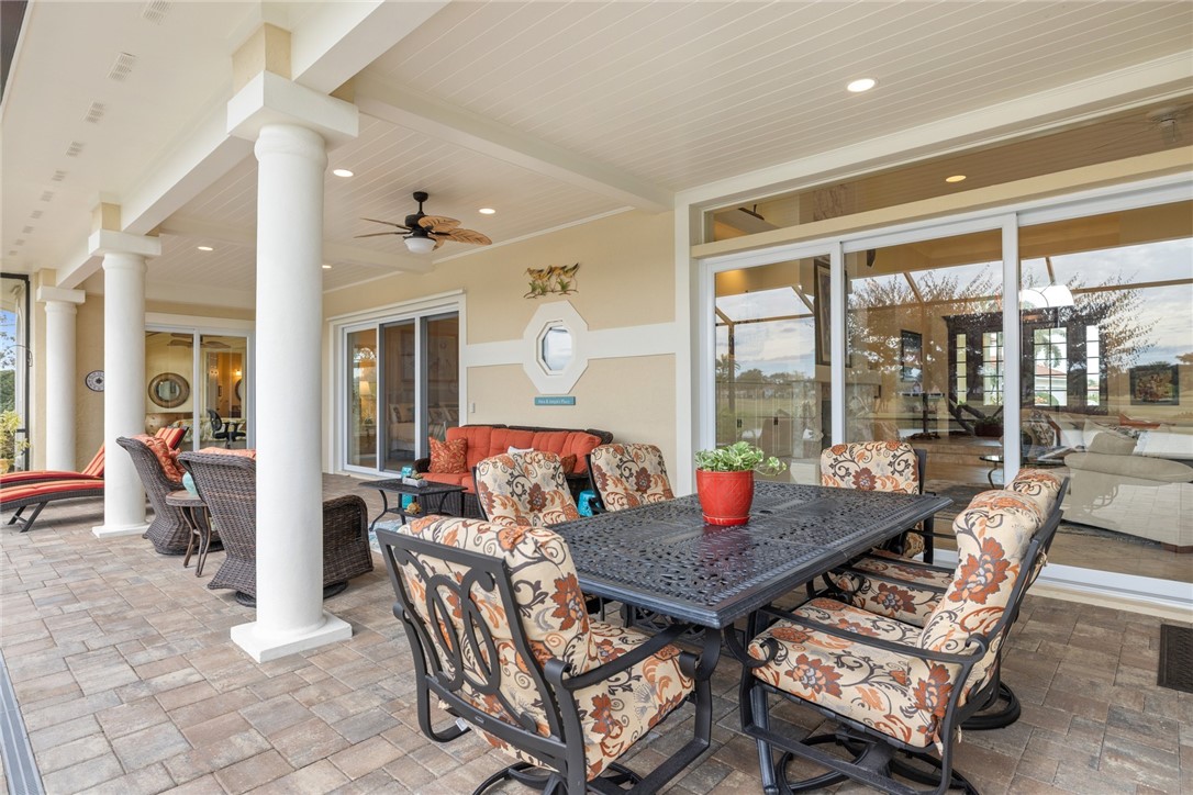 1885 Paseo Del Lago Lane