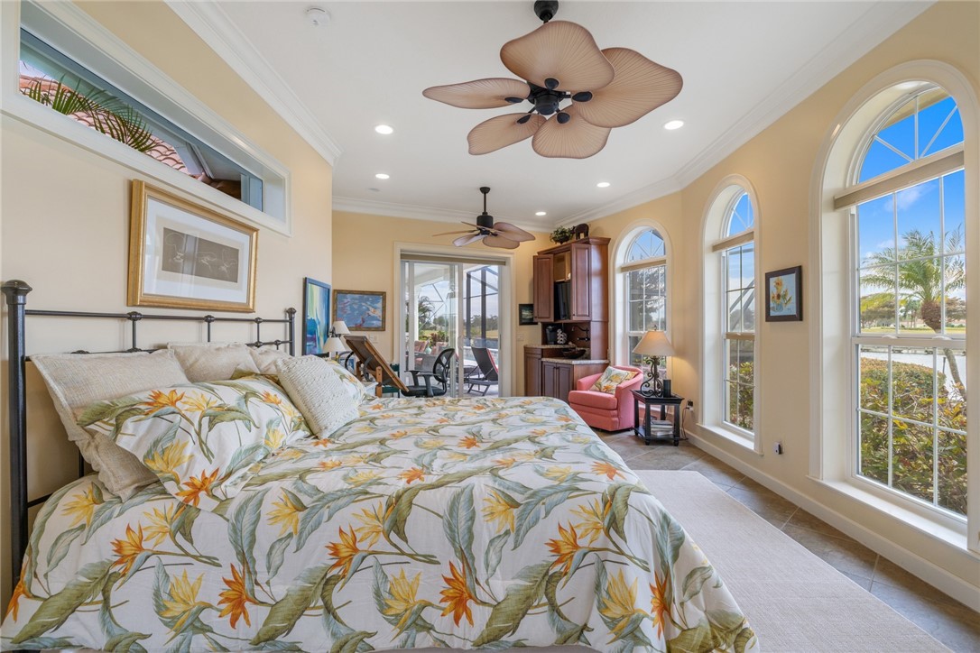 1885 Paseo Del Lago Lane