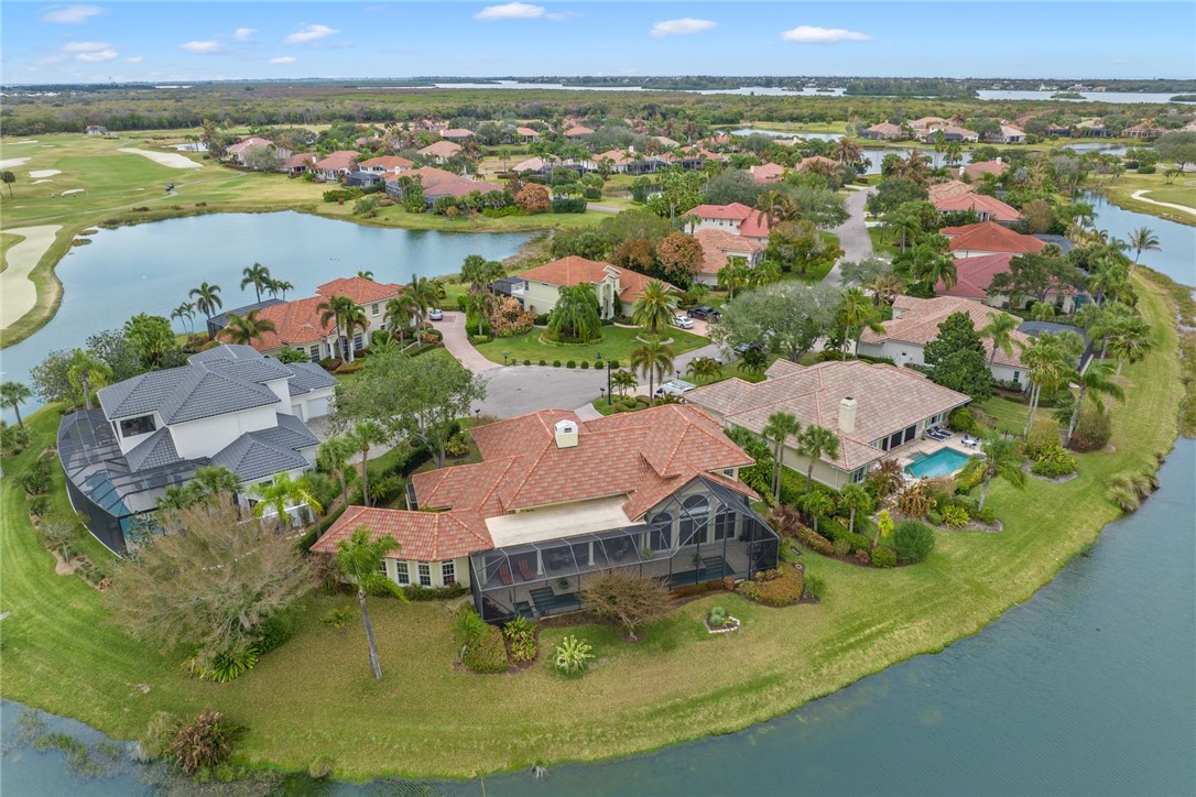 1885 Paseo Del Lago Lane