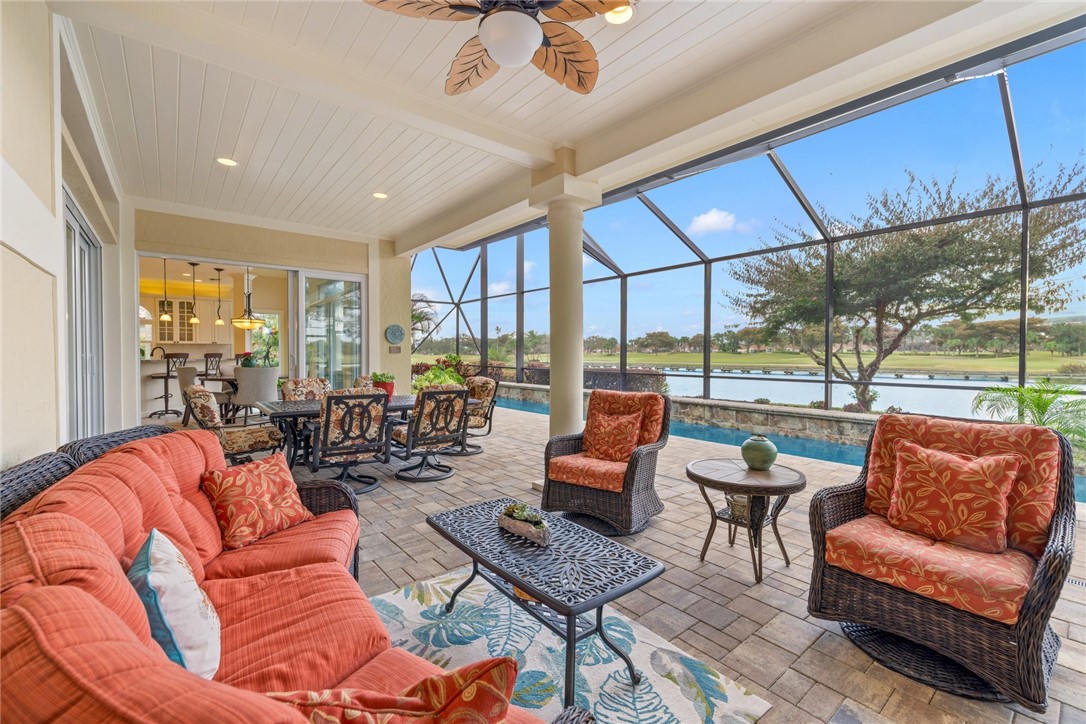 1885 Paseo Del Lago Lane