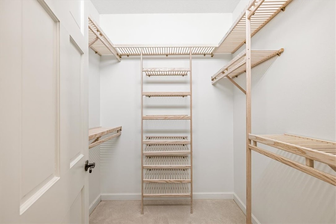 120 N White Jewel Court