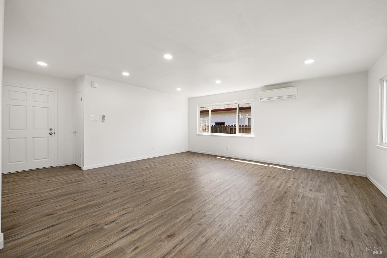 1419 Eisenhower Street