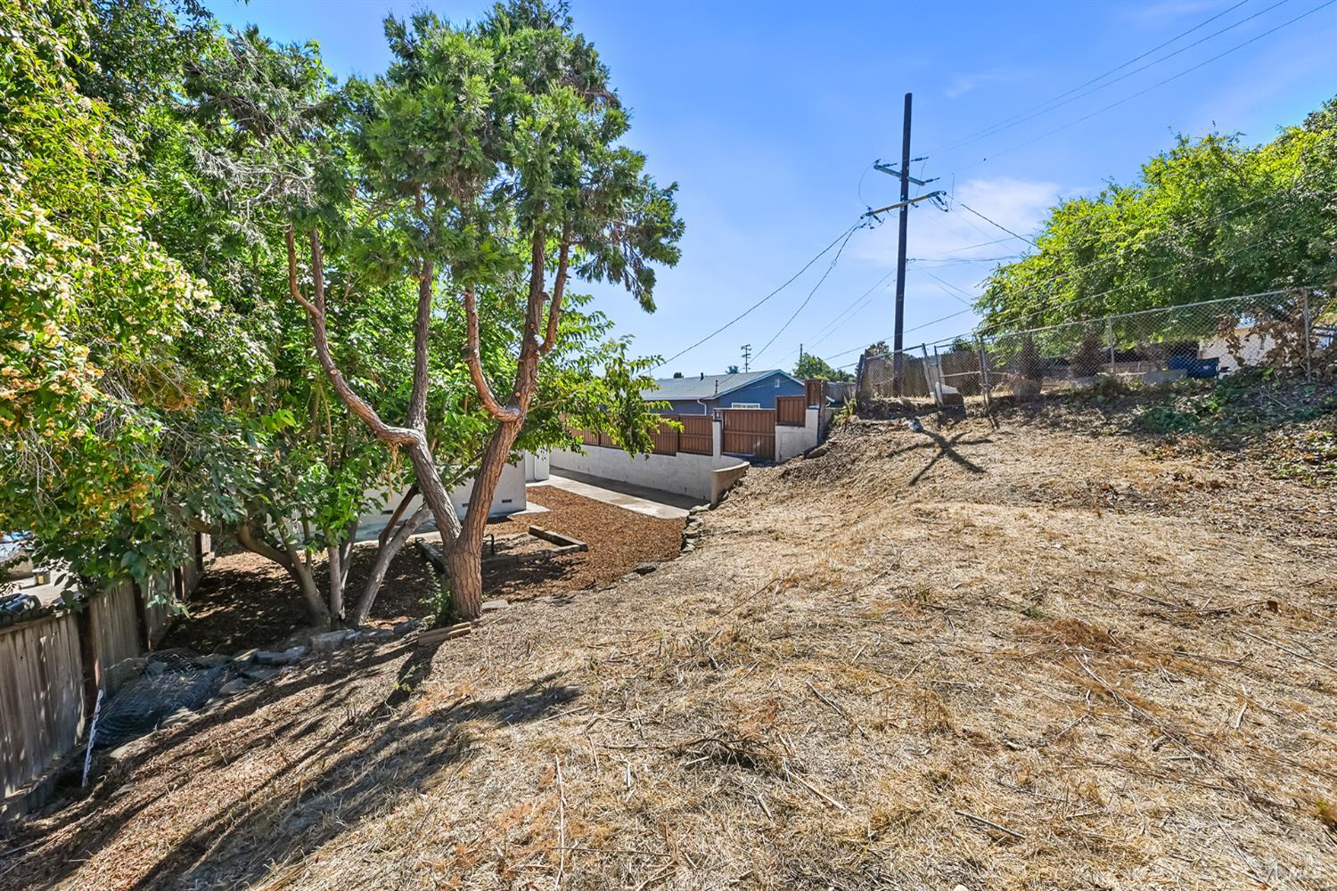 221 Arguello Avenue