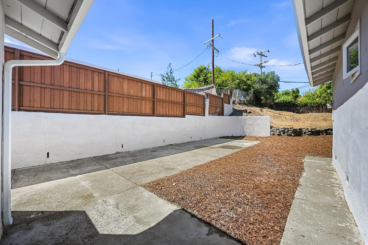 221 Arguello Avenue