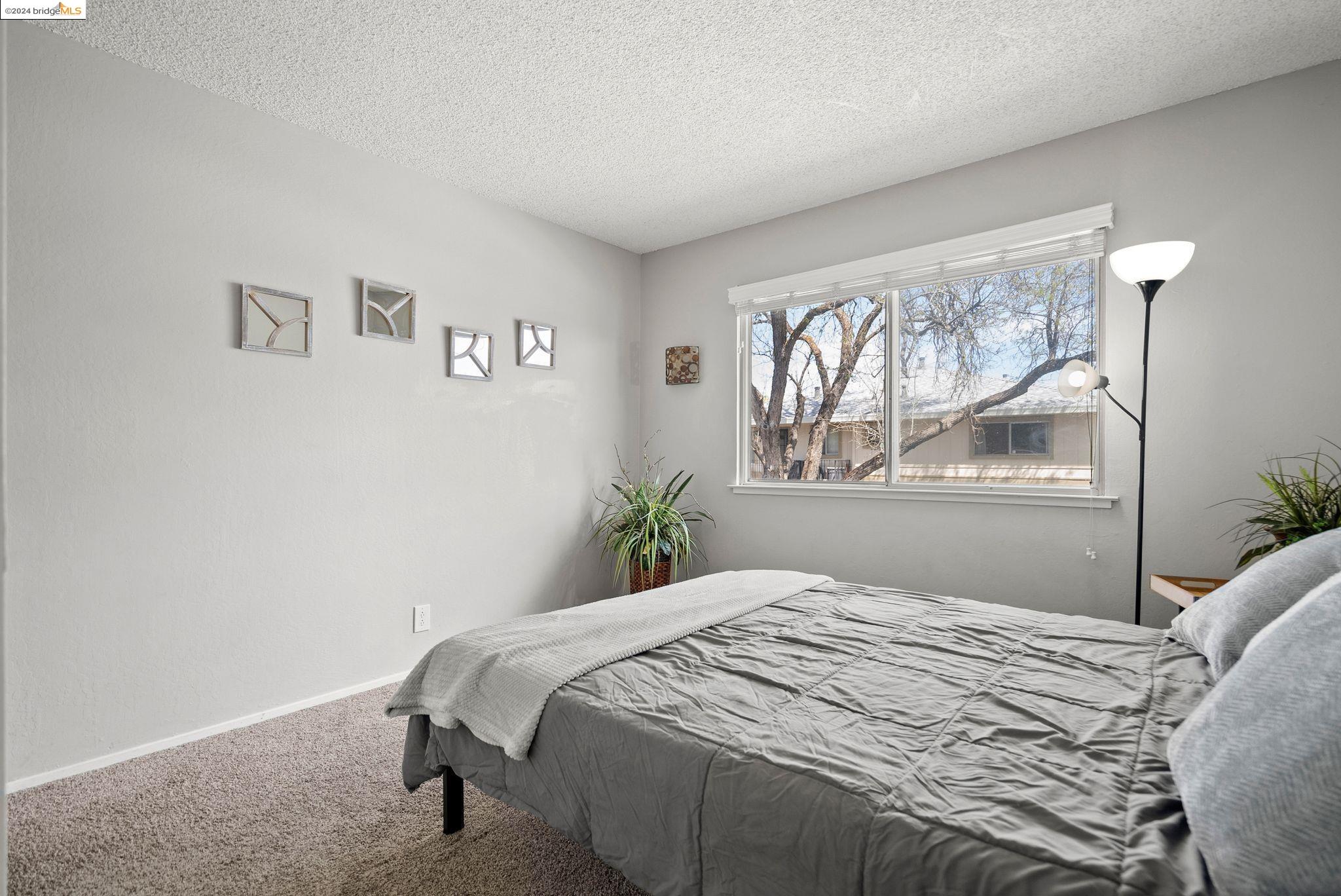 1956 Southwood Dr # 3
