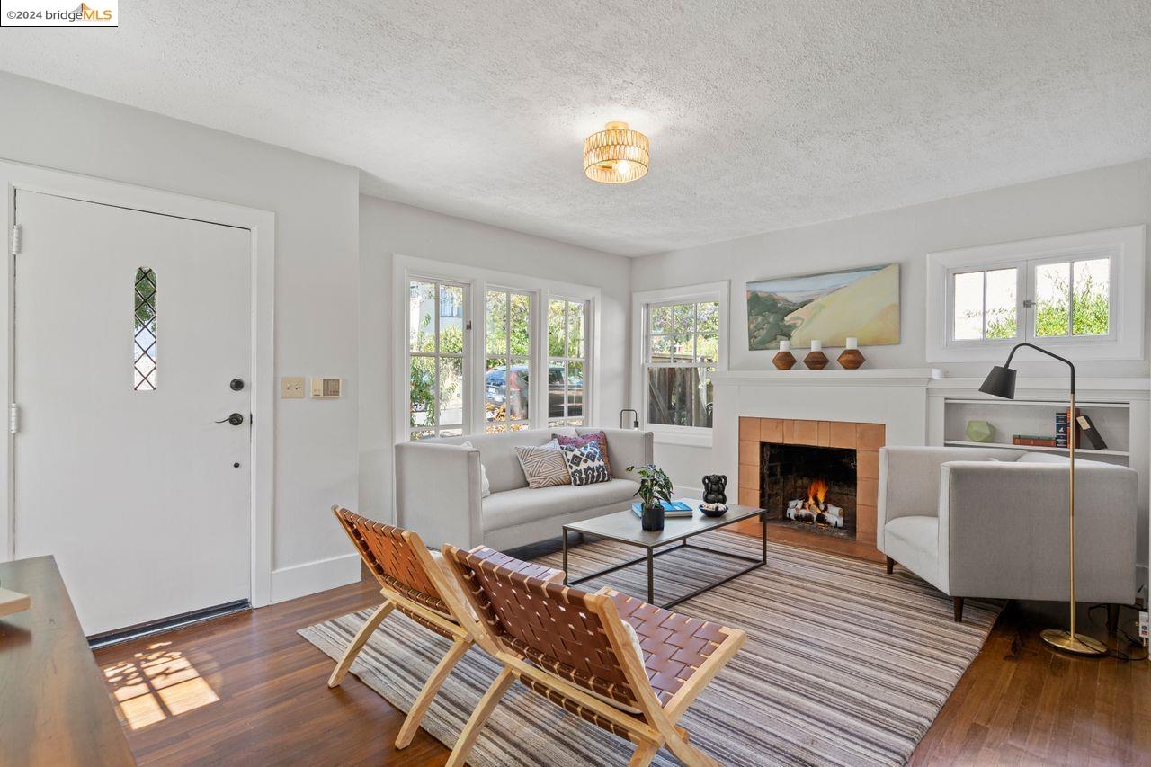 3106 Kingsland Ave, Oakland