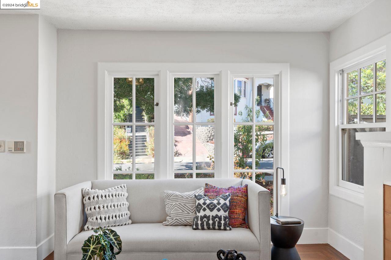 3106 Kingsland Ave, Oakland