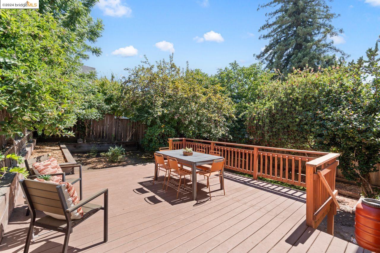 3106 Kingsland Ave, Oakland