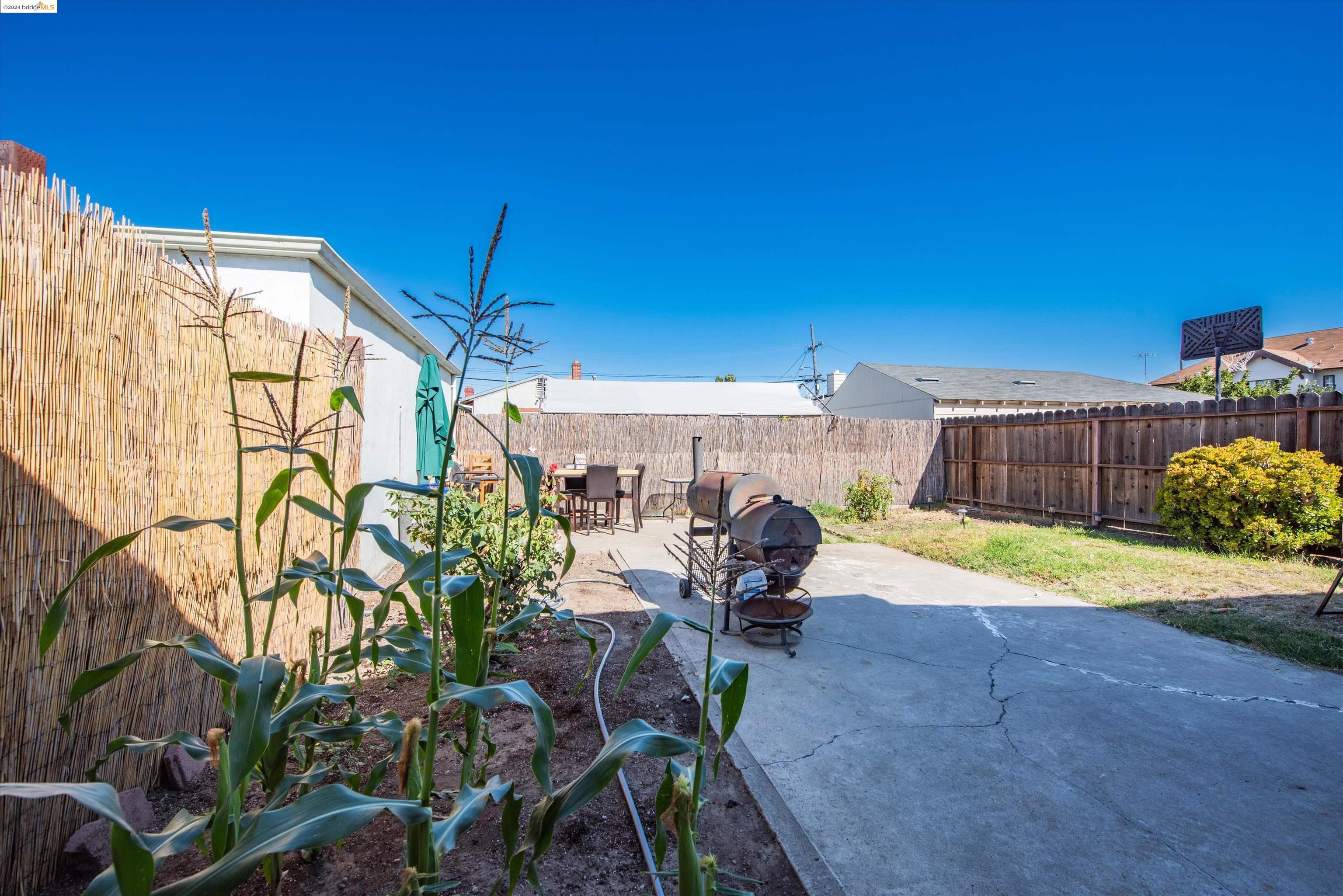 1343 105th Ave.