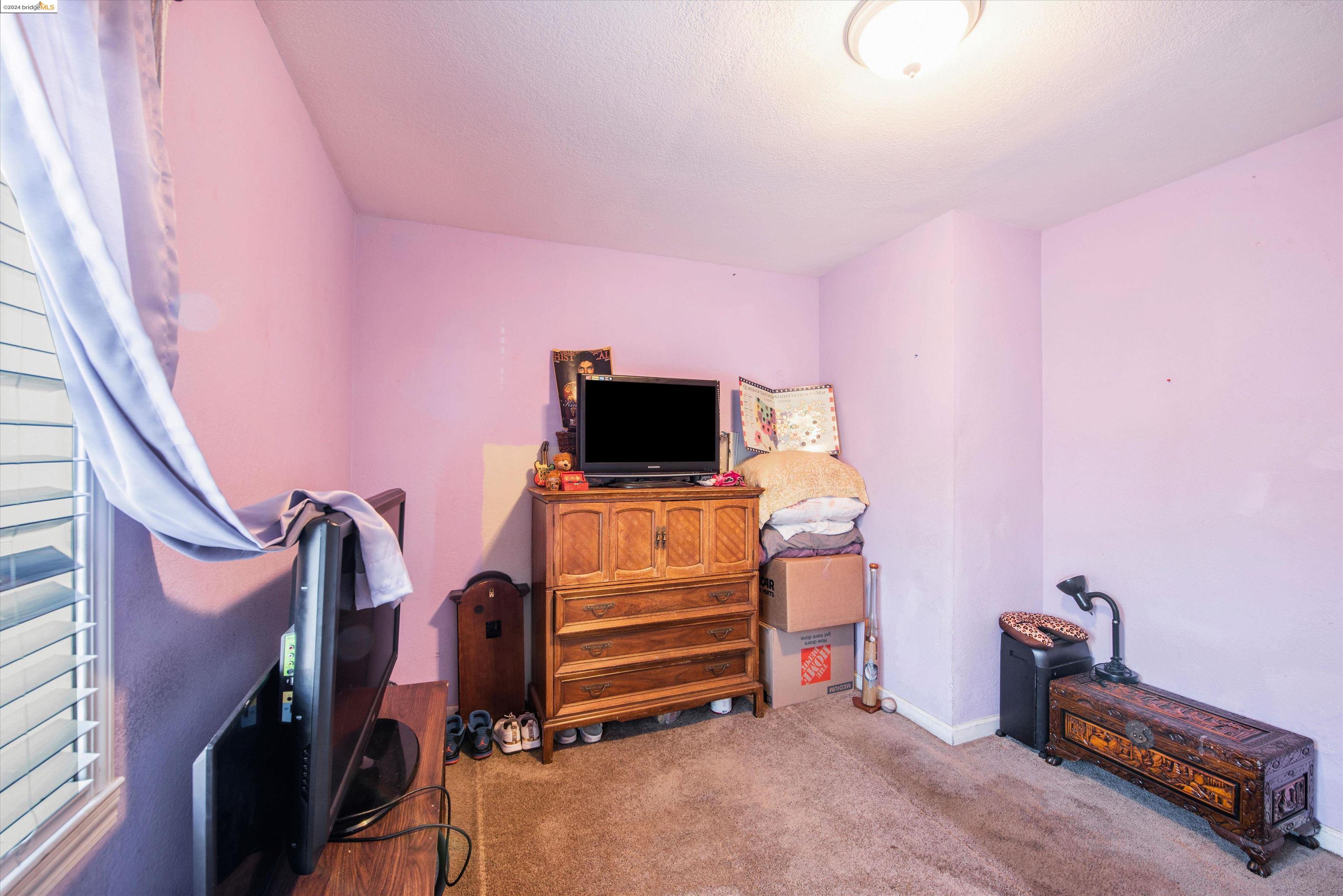 1343 105th Ave.