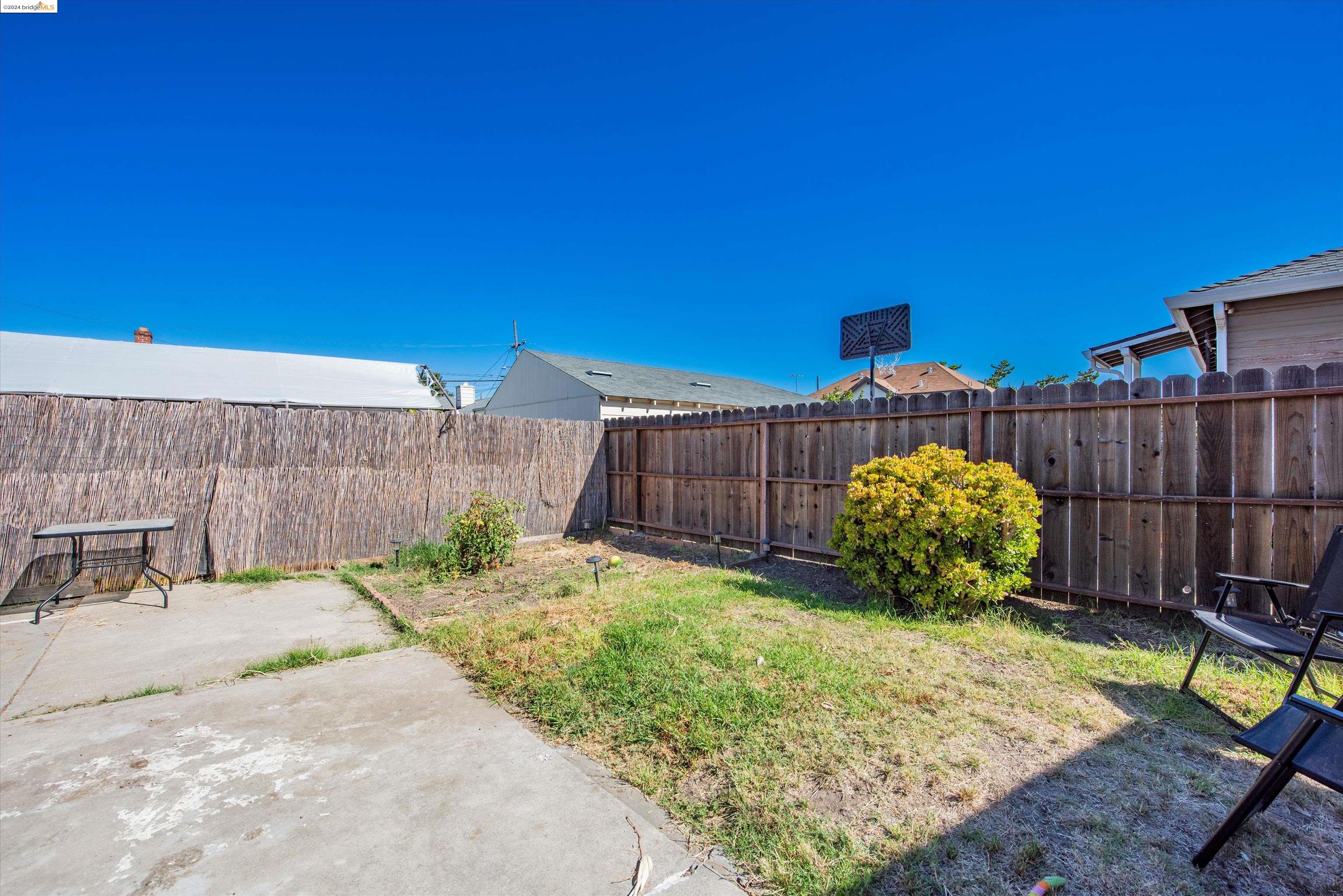 1343 105th Ave.