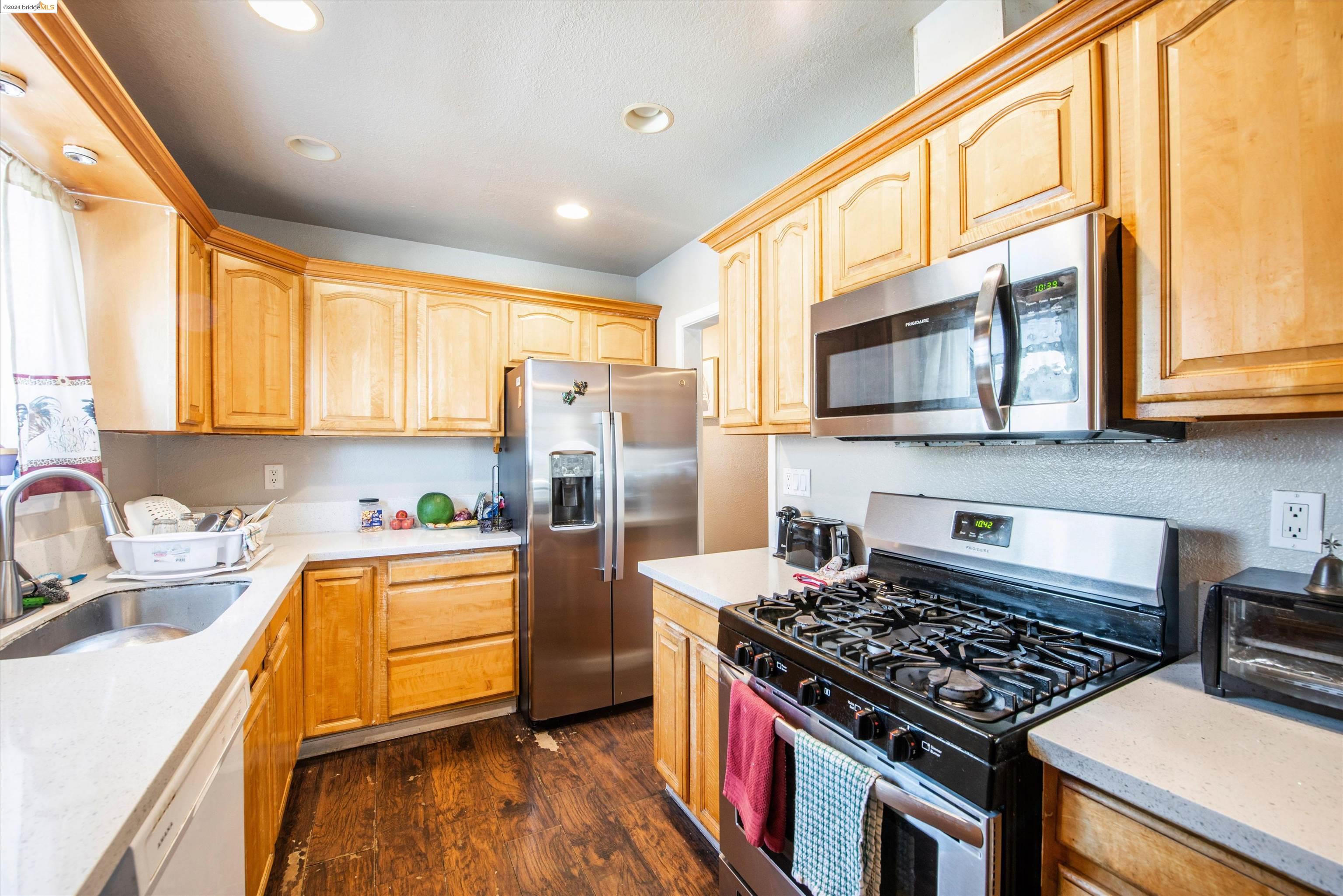 1343 105th Ave.