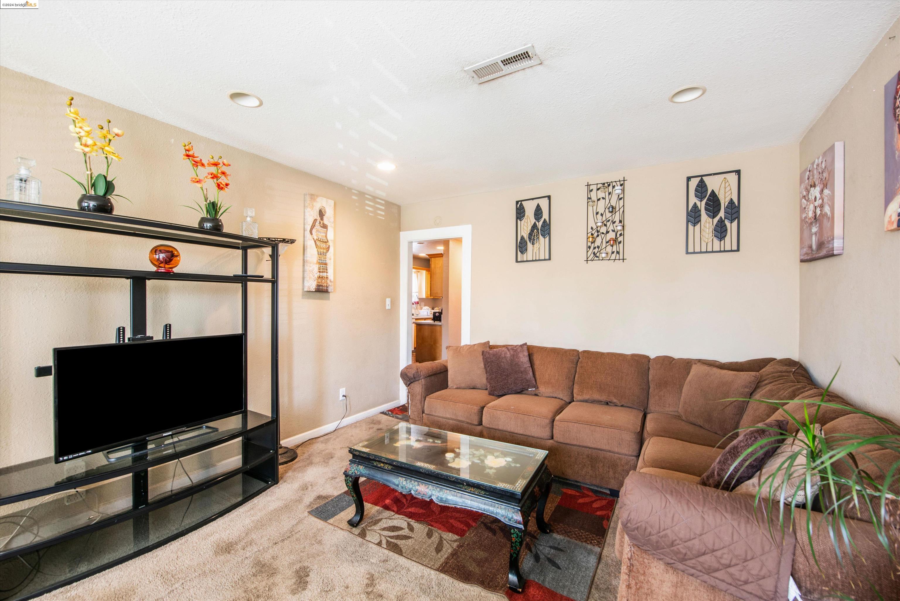 1343 105th Ave.
