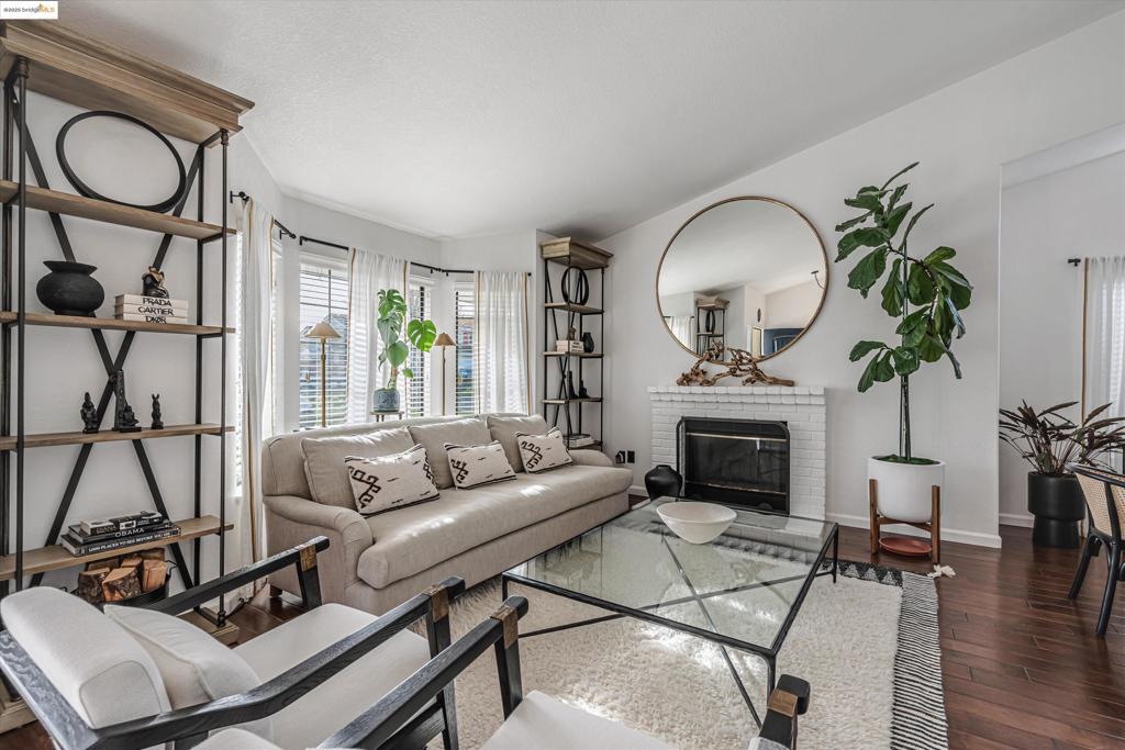 790 Britannia Dr.