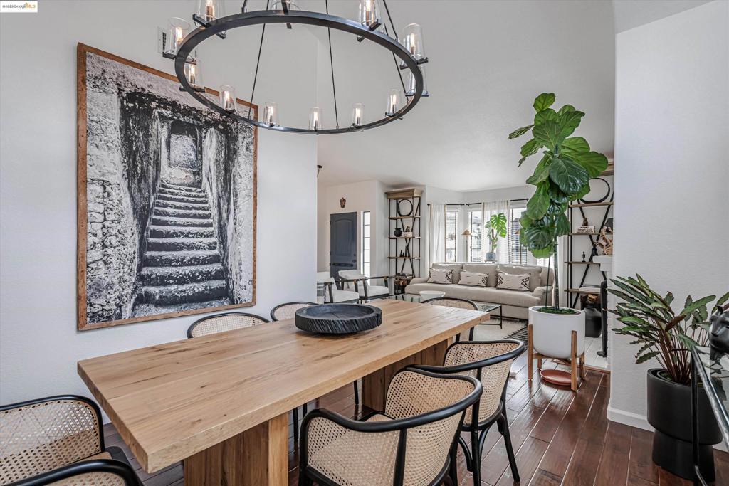 790 Britannia Dr.