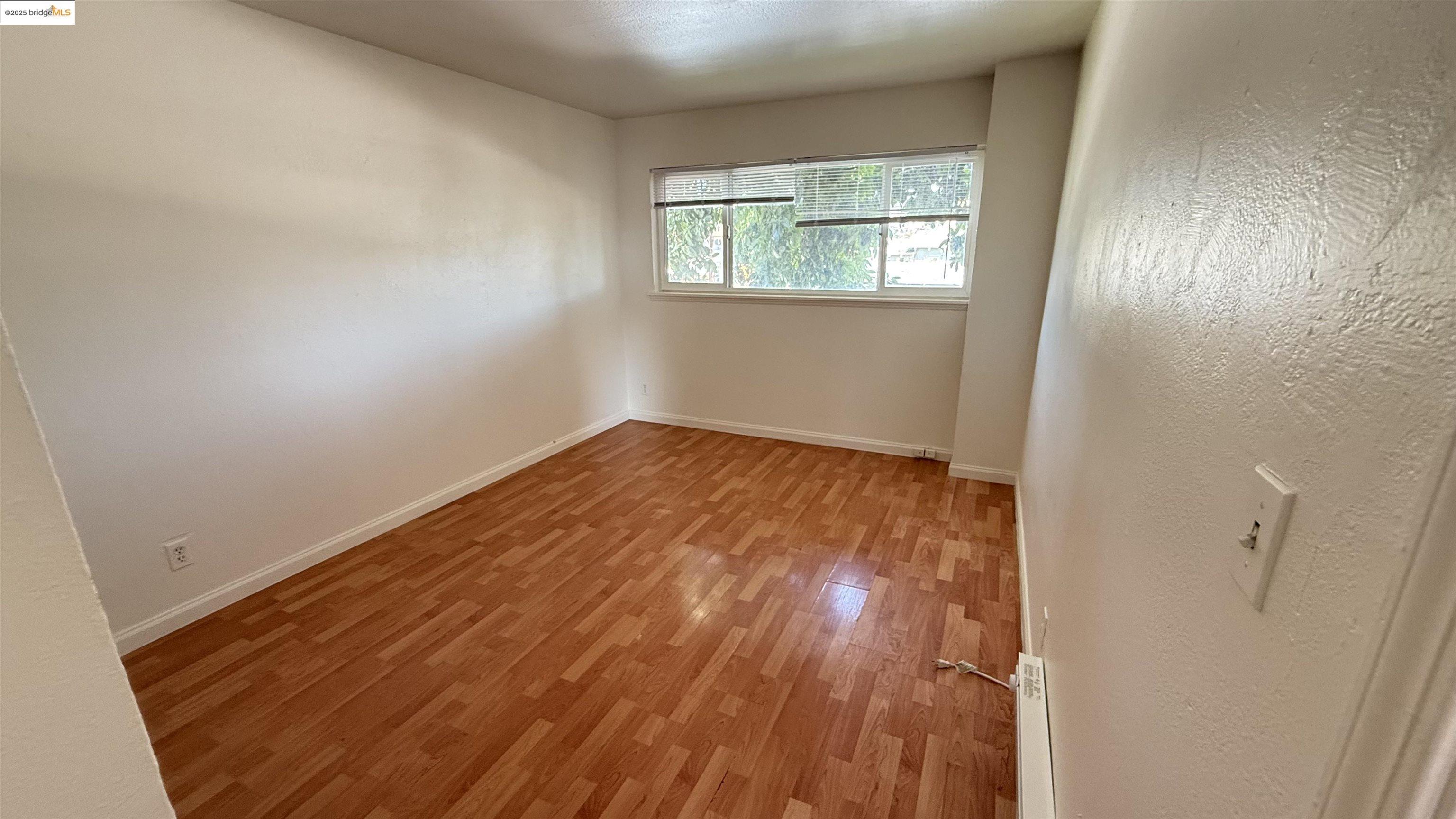 10100 Walnut # 3