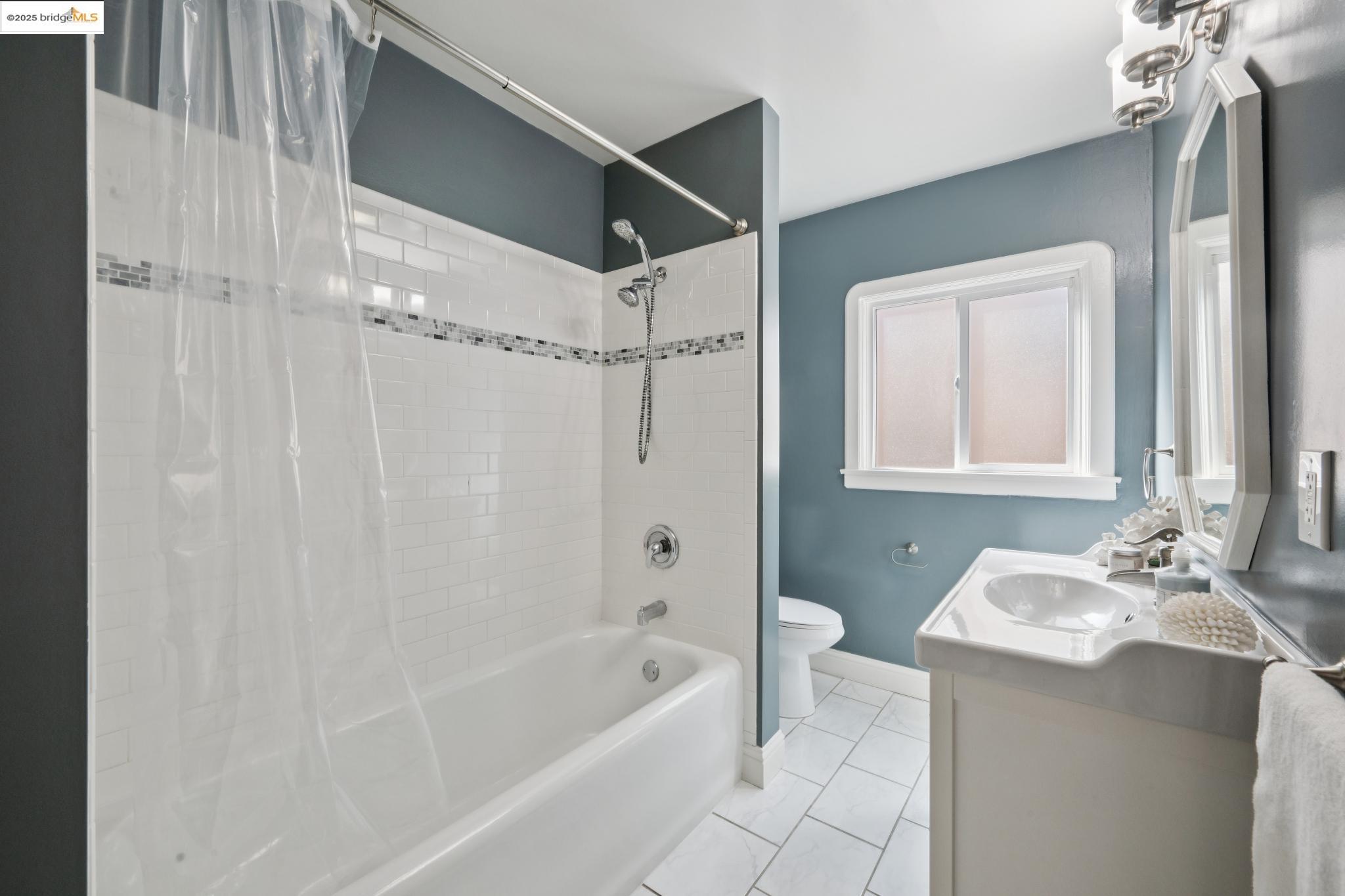 5335 Fleming Ave
