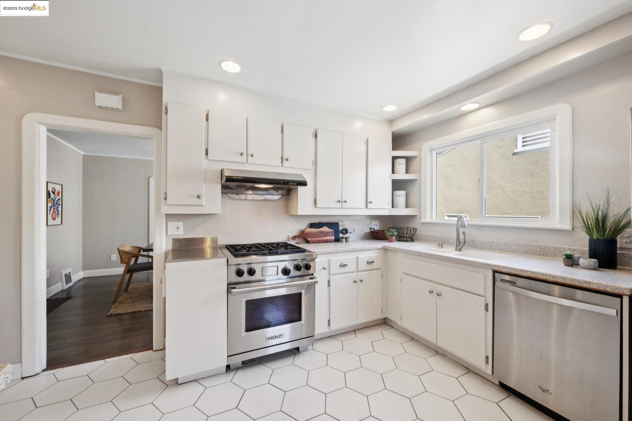 5335 Fleming Ave
