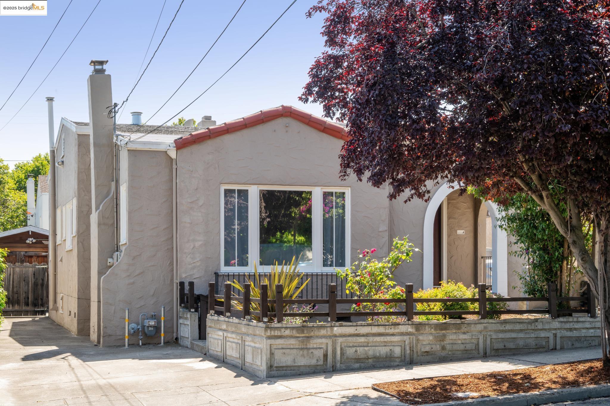 5335 Fleming Ave