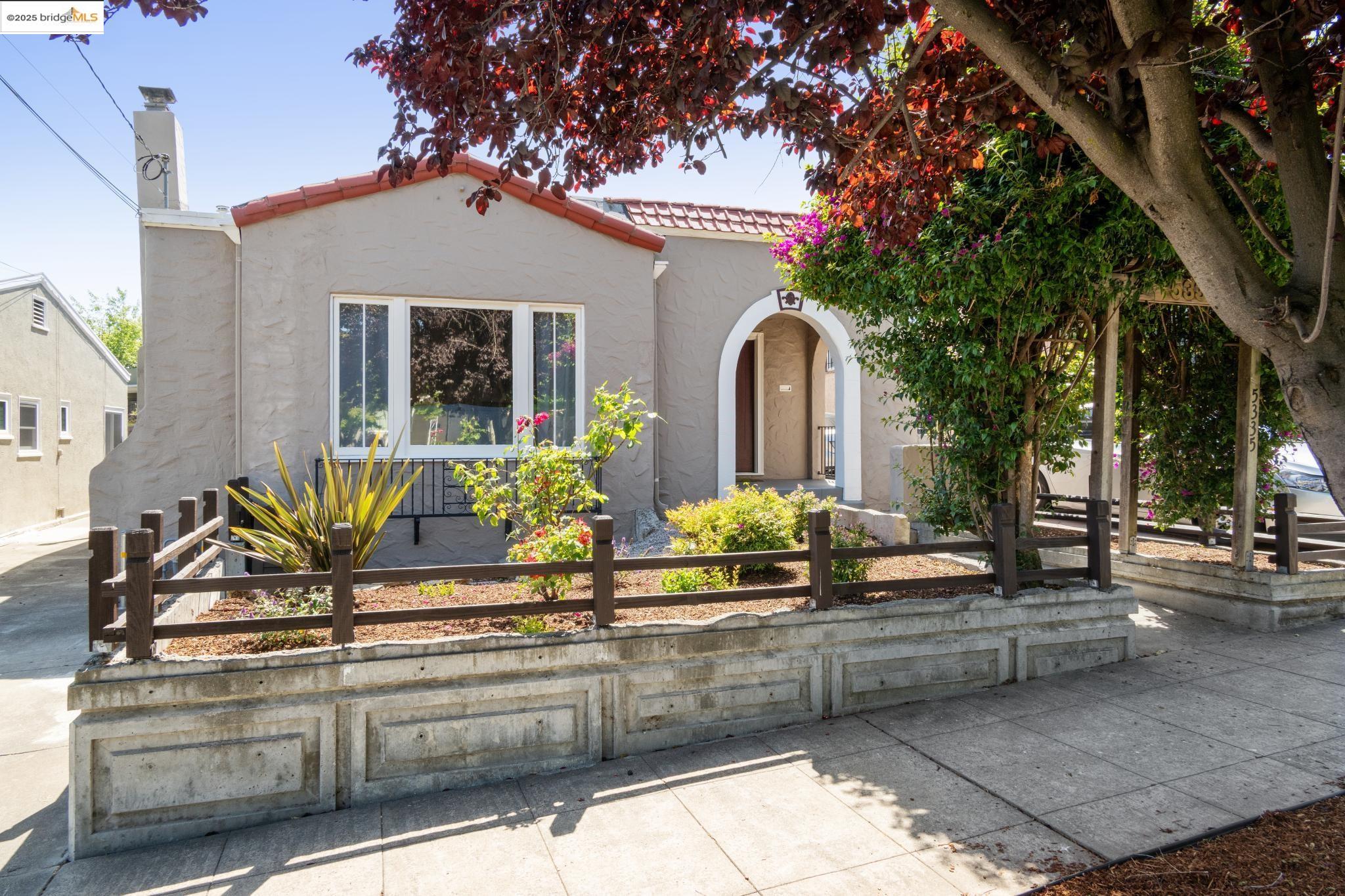 5335 Fleming Ave