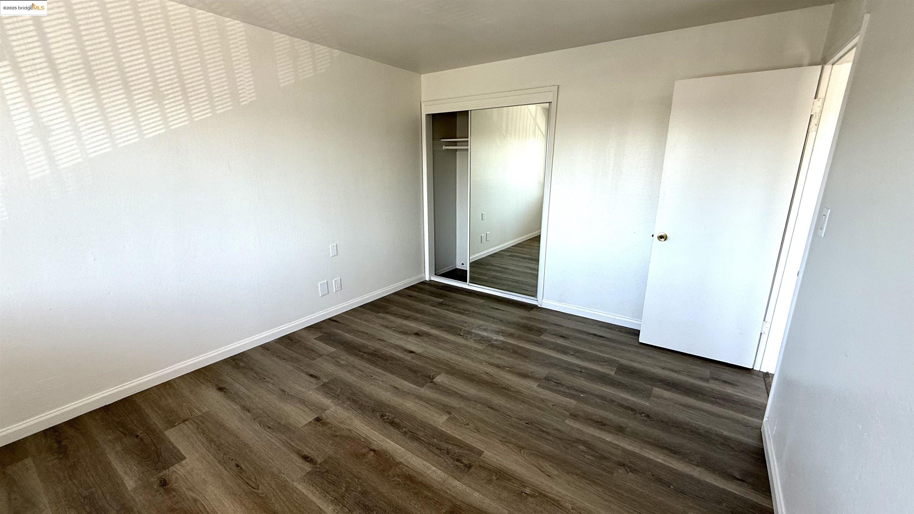 10100 Walnut # 4