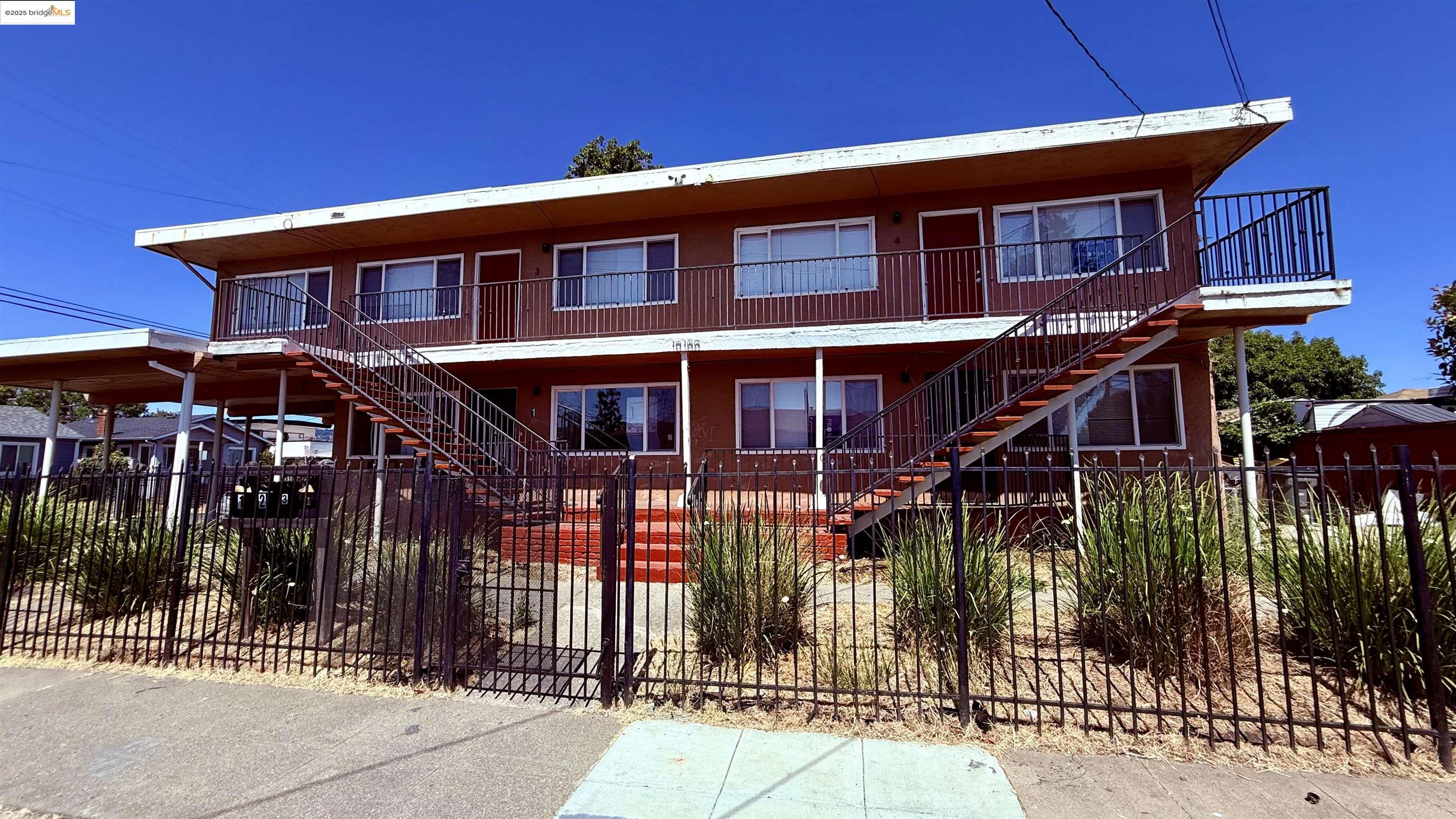 10100 Walnut # 4