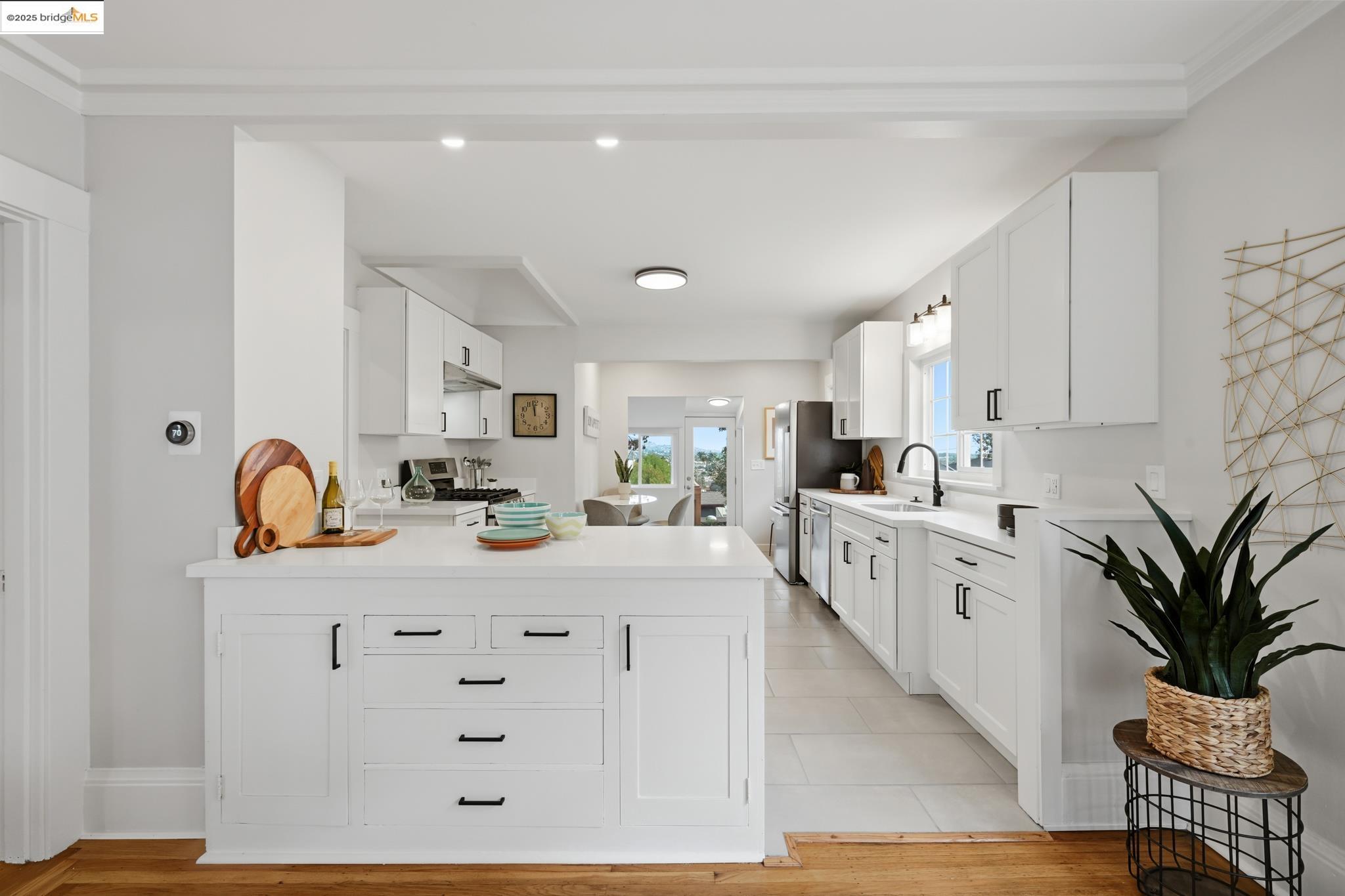 2918 Modesto Ave, Oakland