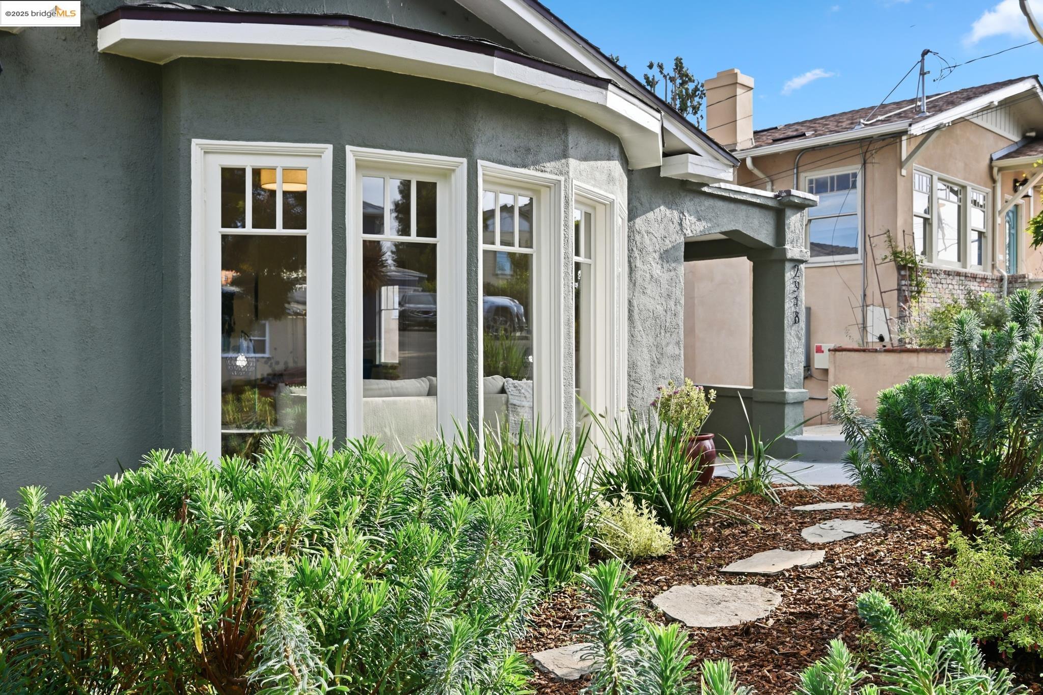 2918 Modesto Ave, Oakland