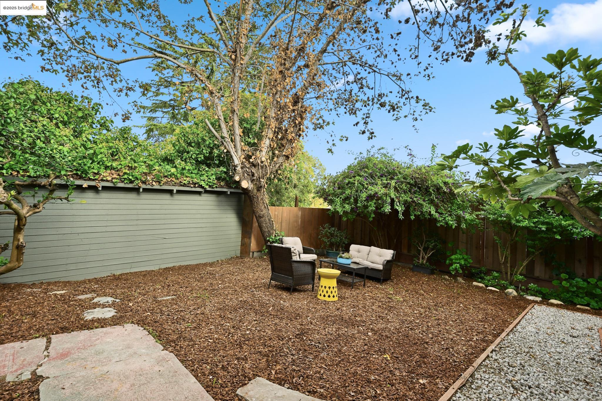 2918 Modesto Ave, Oakland