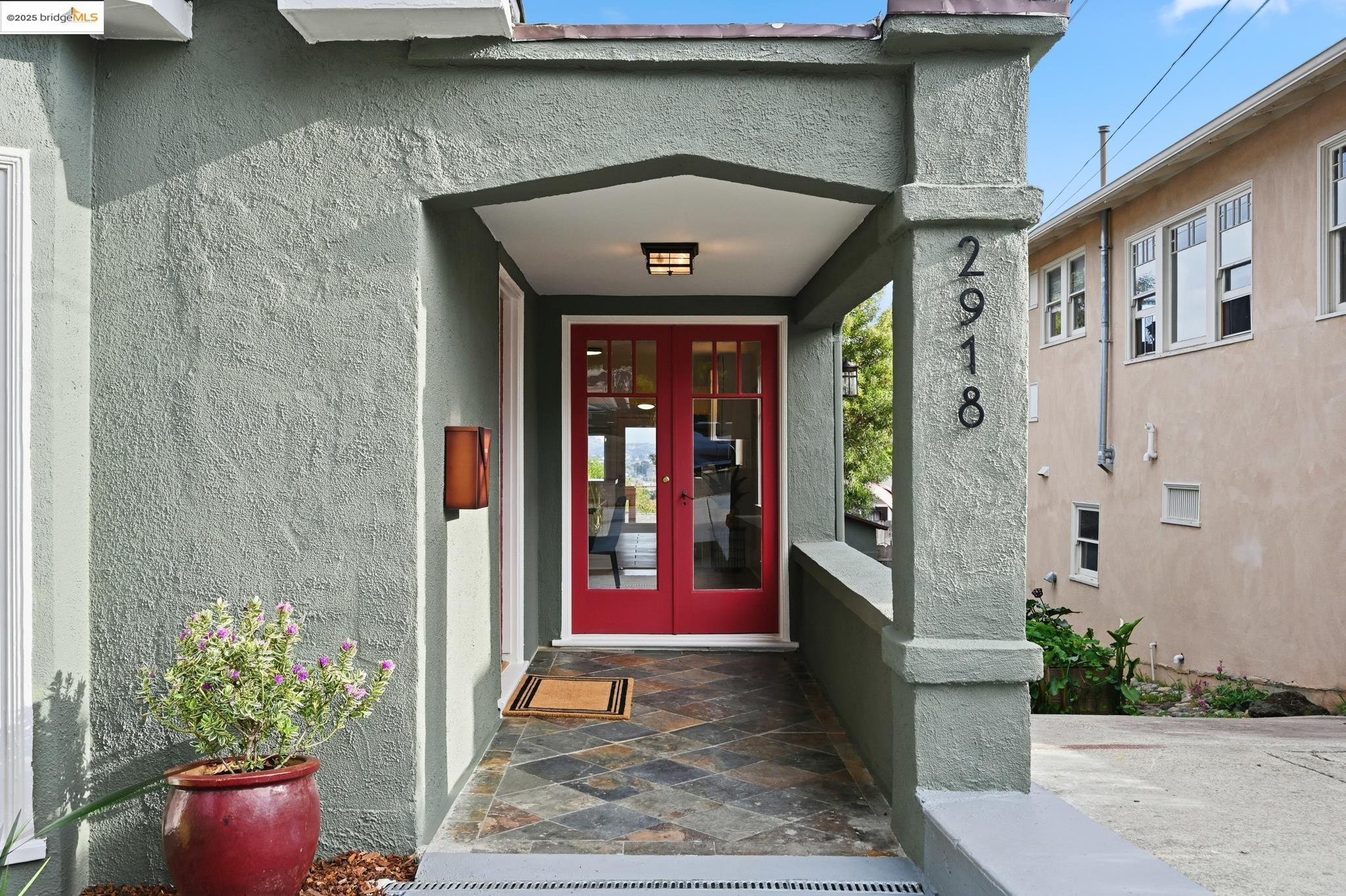 2918 Modesto Ave, Oakland