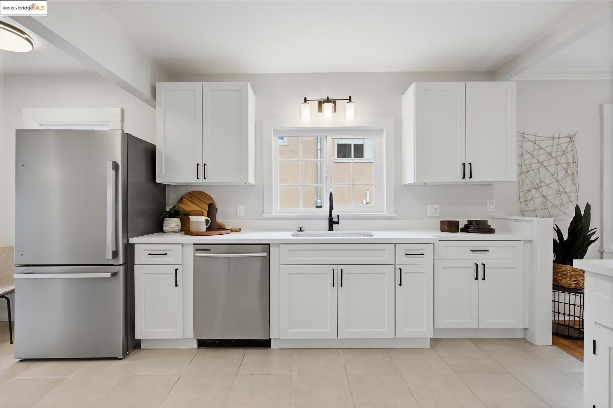 2918 Modesto Ave, Oakland