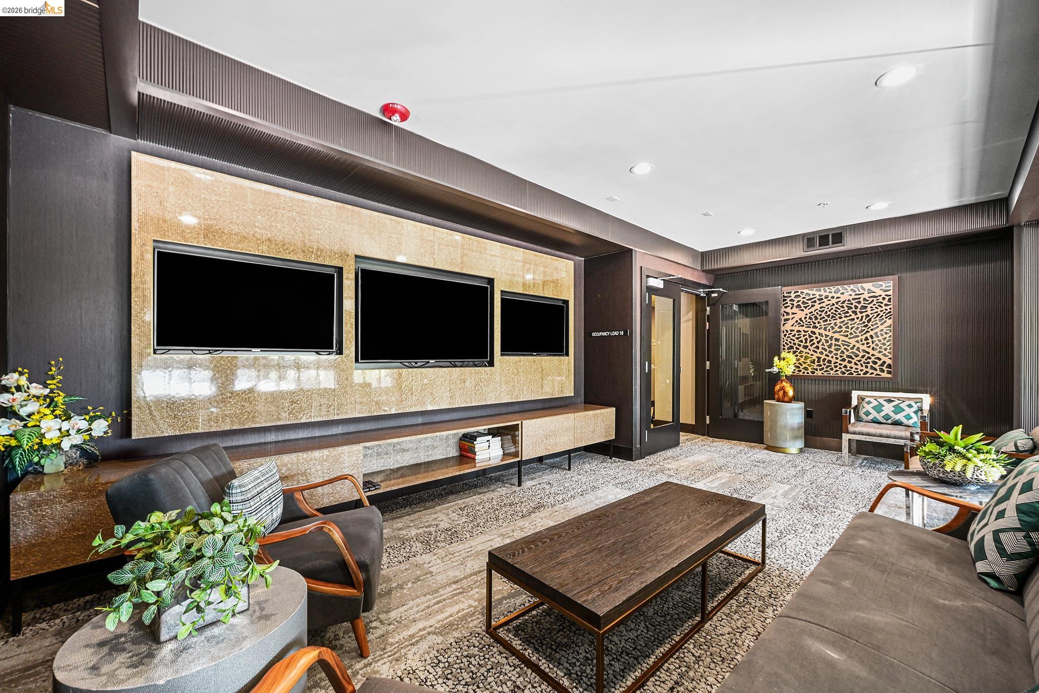 1000 Dewing Ave # 409