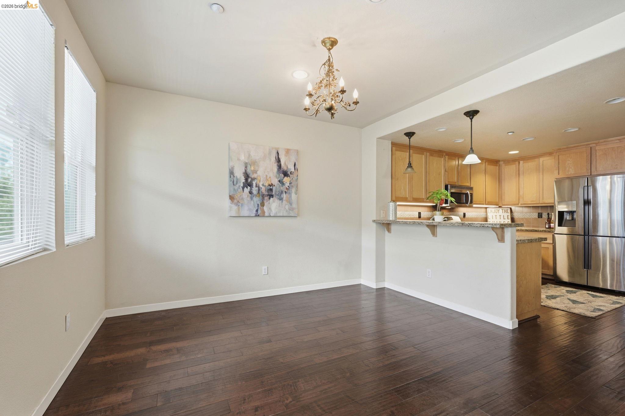 104 Serra Way