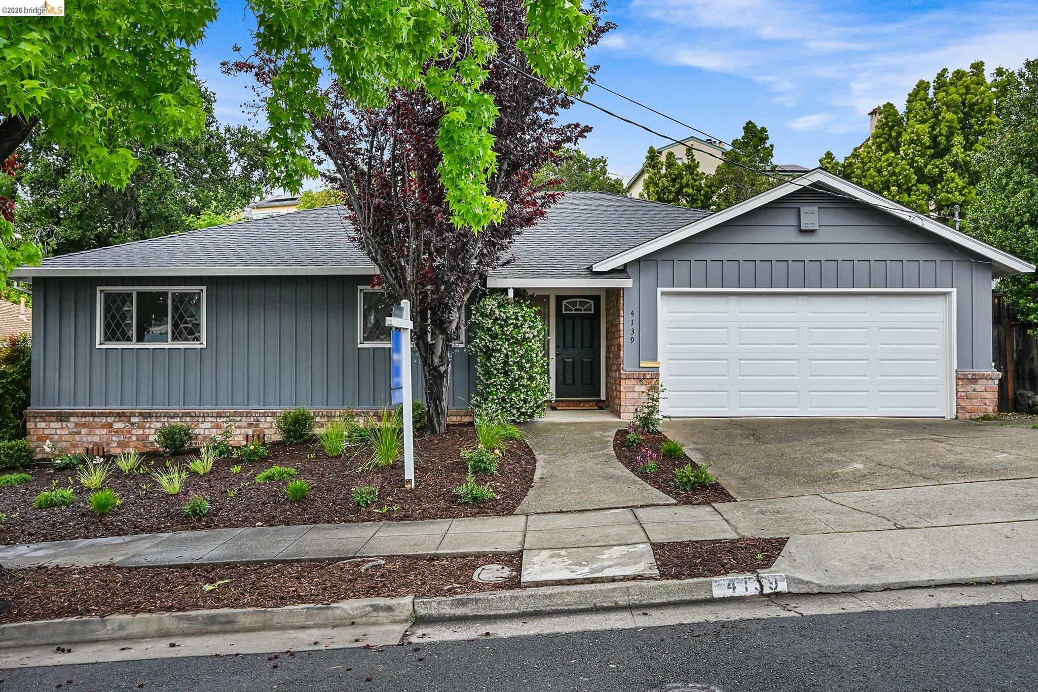 4139 Laguna Ave