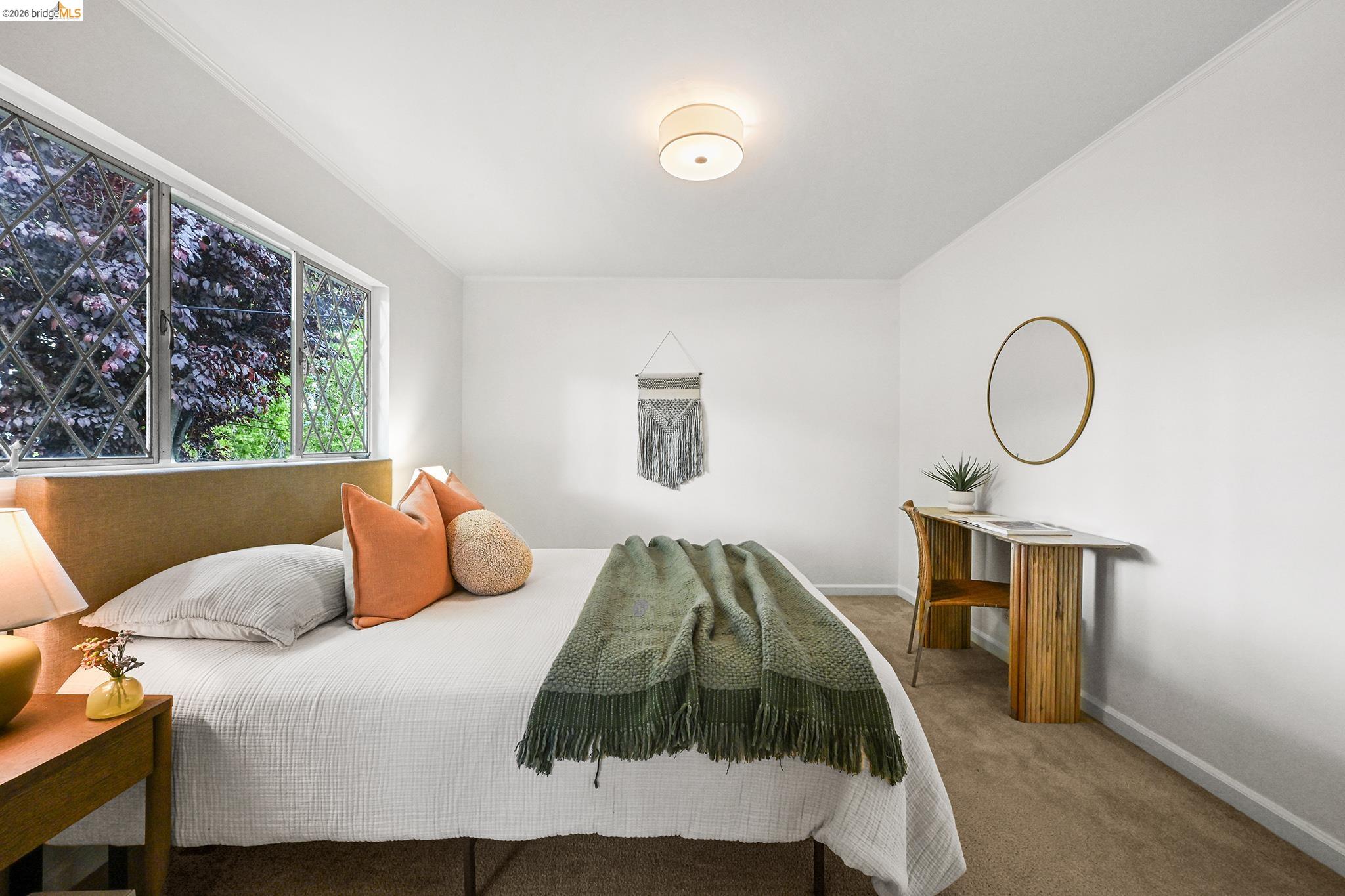 4139 Laguna Ave
