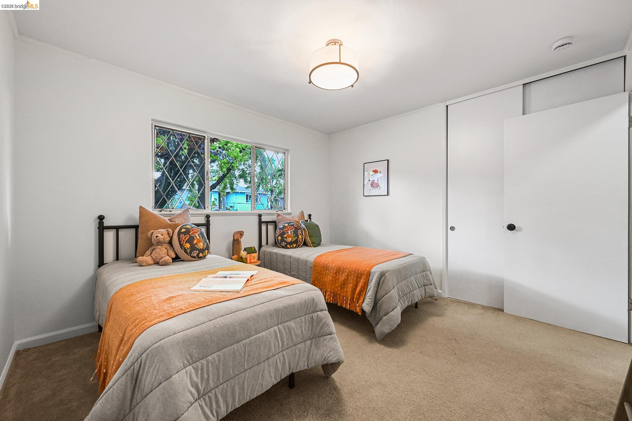 4139 Laguna Ave