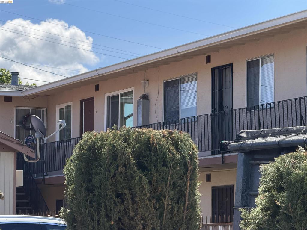 14761 S San Pablo