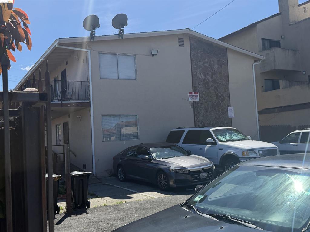 14761 S San Pablo